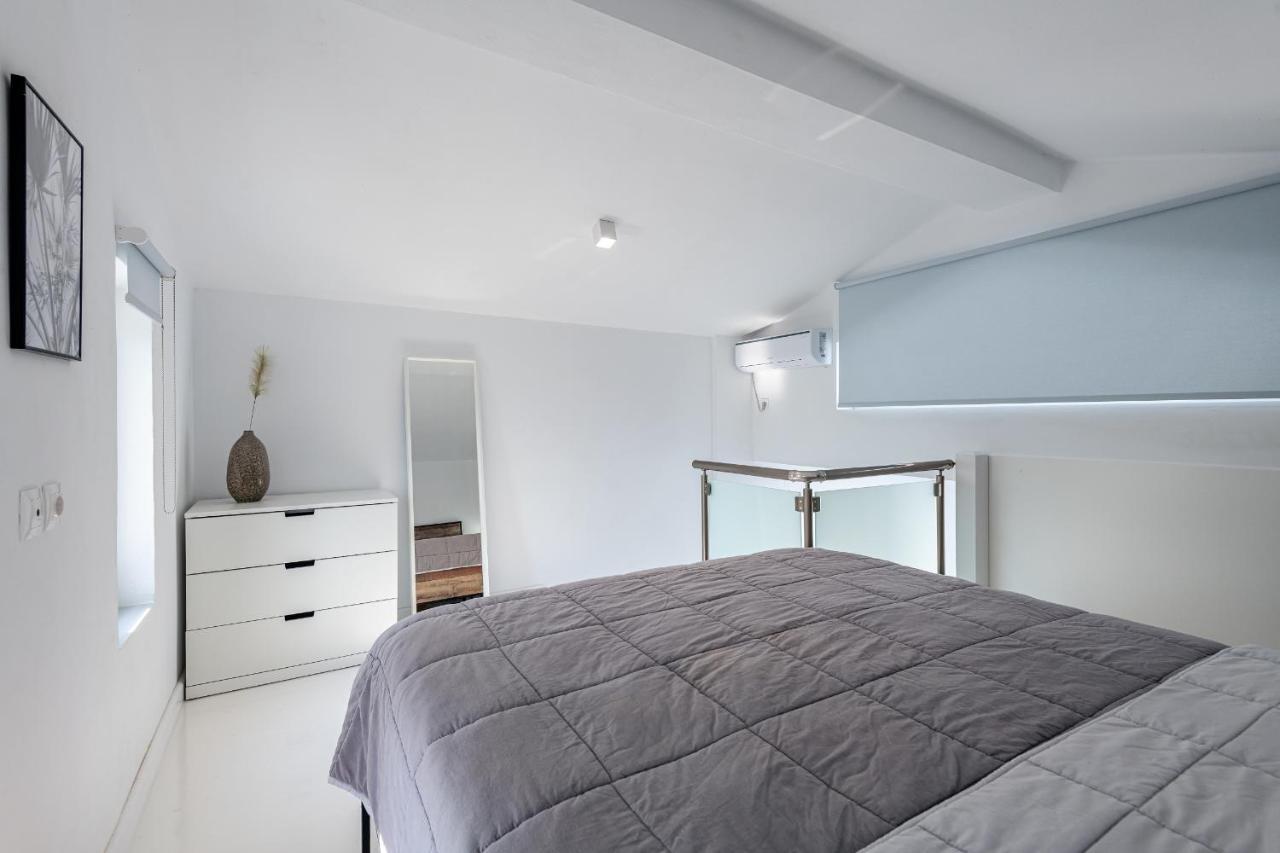 Asteria Pearl Villa 2 With Rooftop Jacuzzi Τιγκάκι Εξωτερικό φωτογραφία