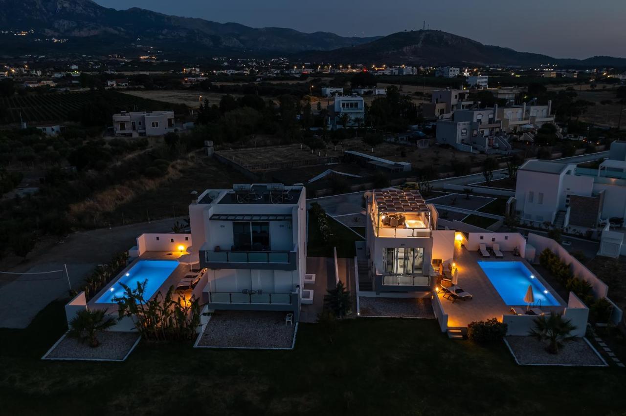 Asteria Pearl Villa 2 With Rooftop Jacuzzi Τιγκάκι Εξωτερικό φωτογραφία