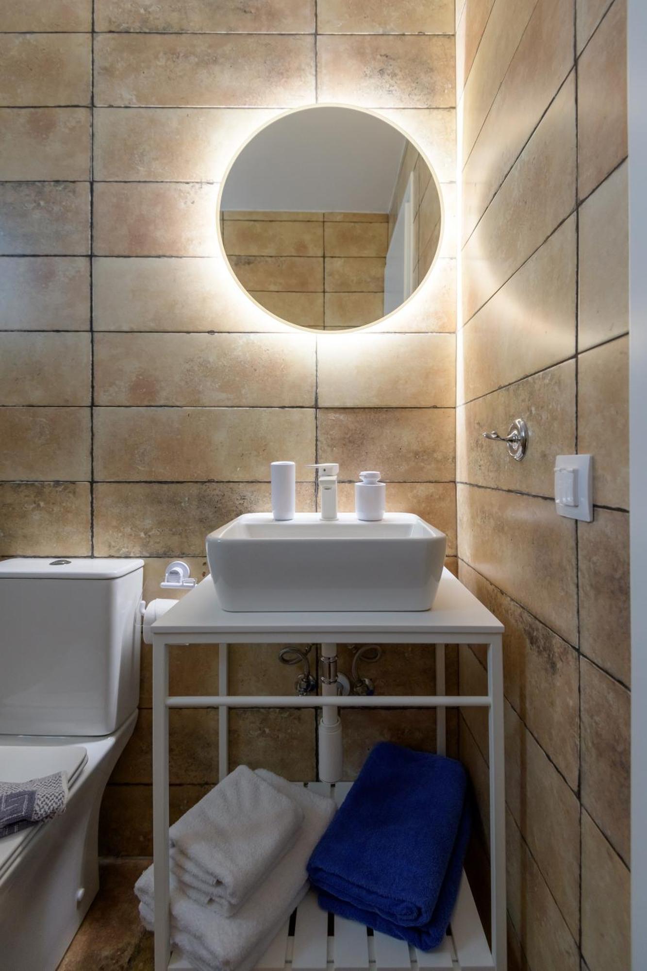 Asteria Pearl Villa 2 With Rooftop Jacuzzi Τιγκάκι Εξωτερικό φωτογραφία